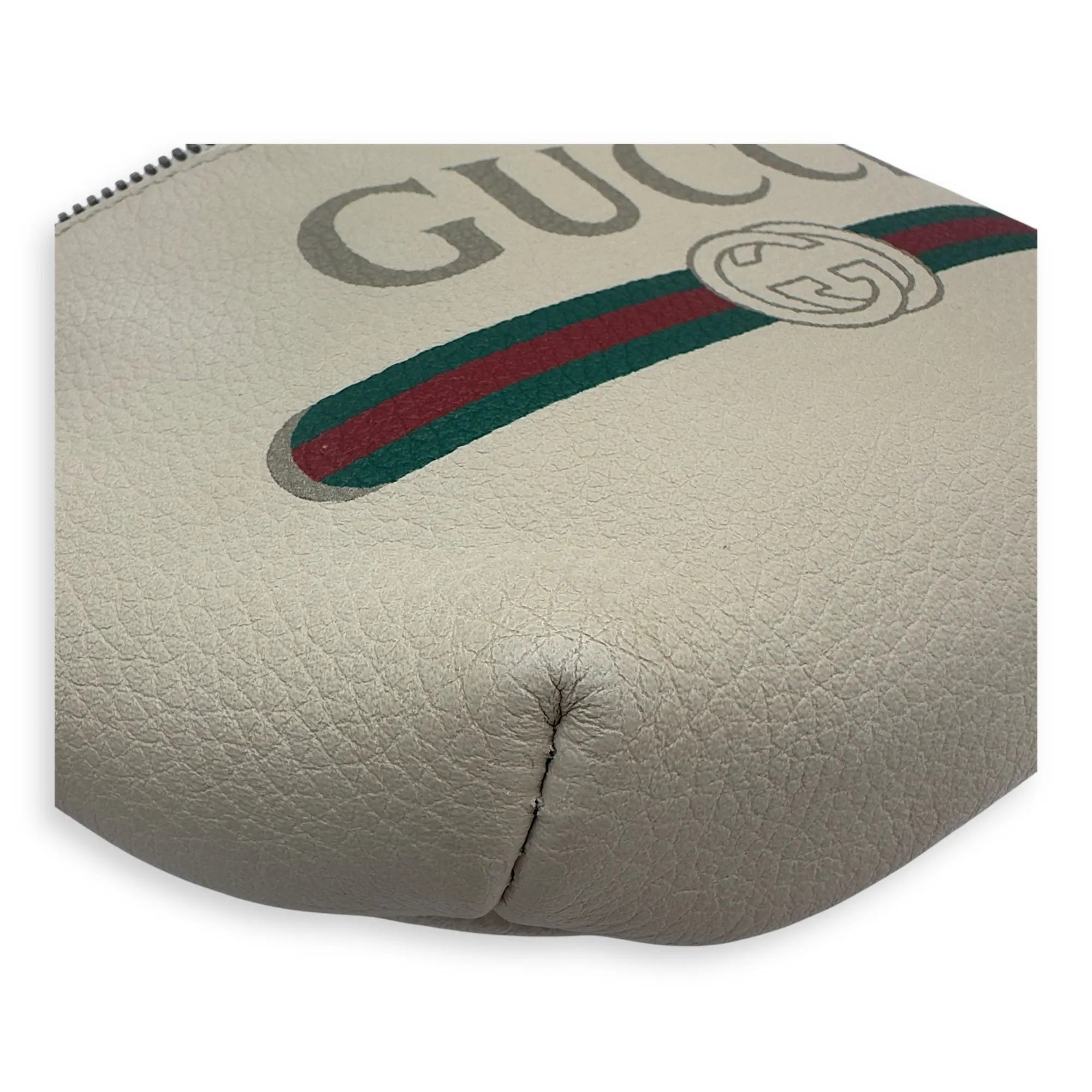 BumBag Belt Bag White in Calfskin, Gold hardware