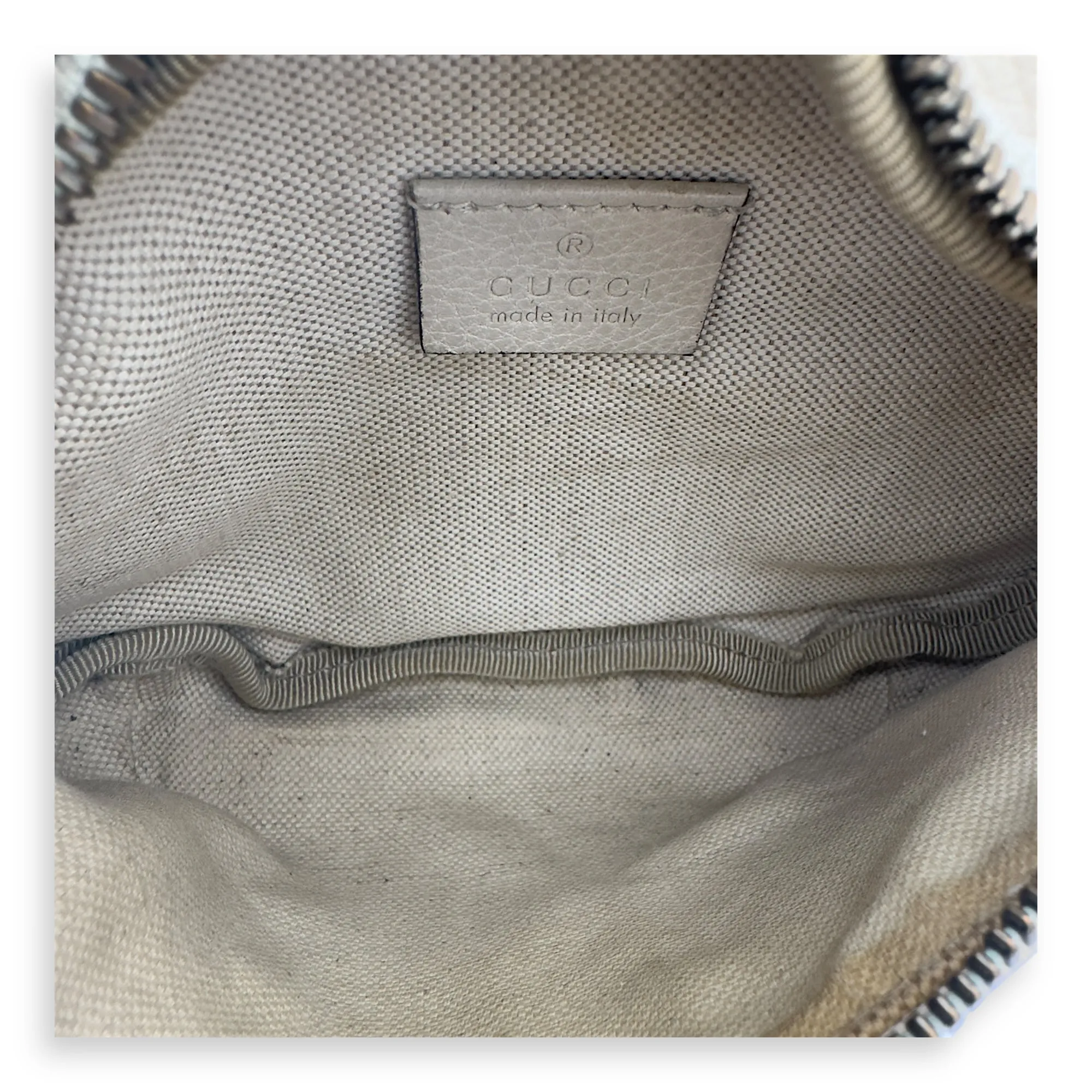 BumBag Belt Bag White in Calfskin, Gold hardware