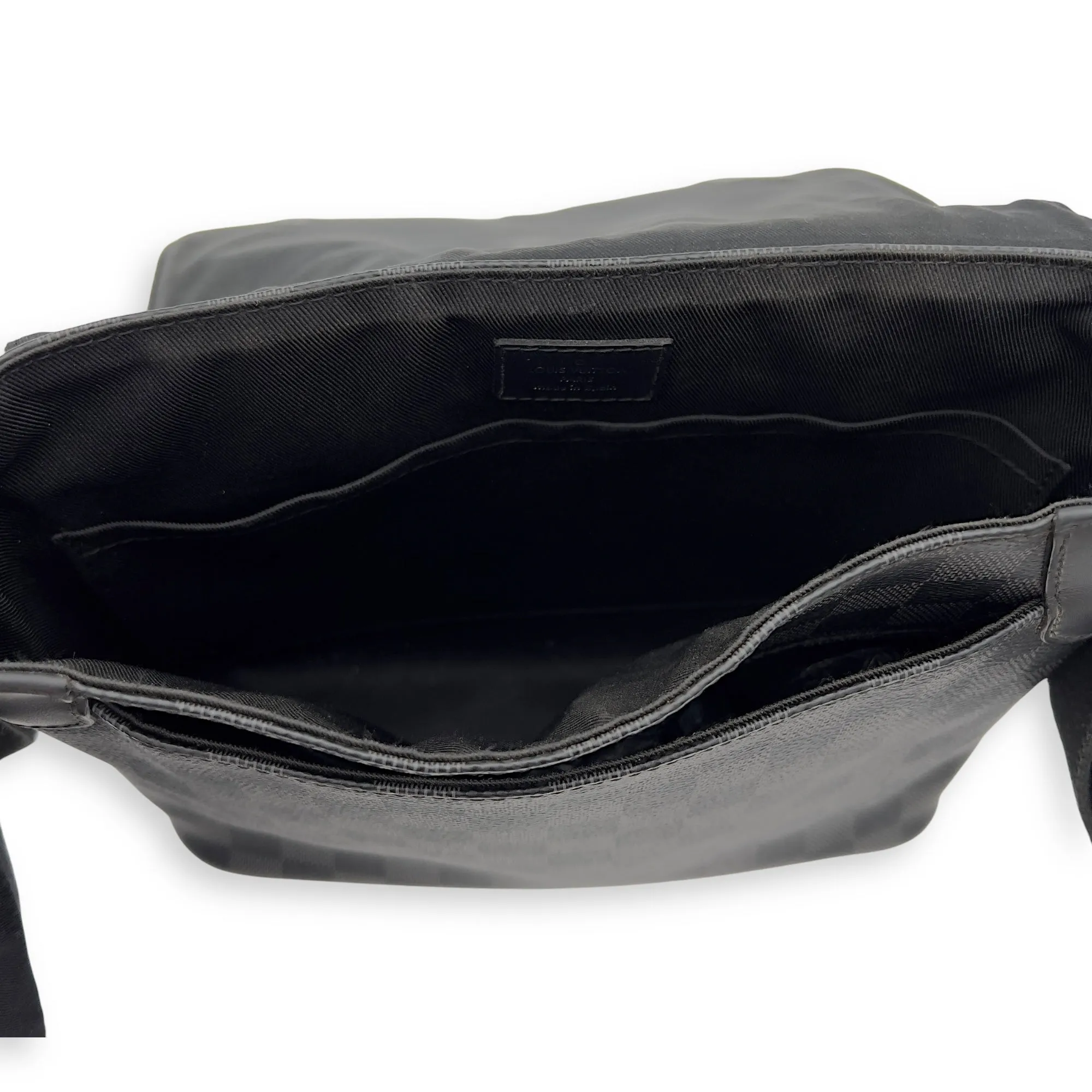 District Messenger Graphite in Coated Canvas, Silver hardware