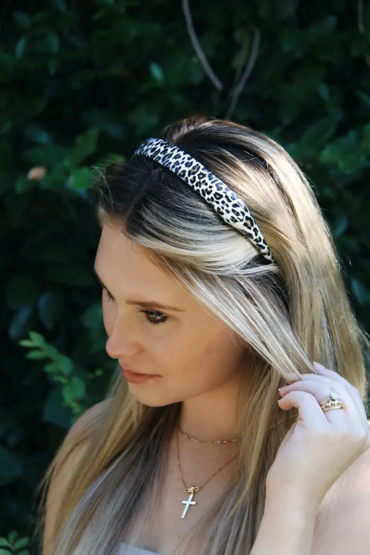Hinged Headband fits like sunglasses providing lift and style without giving you a headache Band (Brown-Crystals)