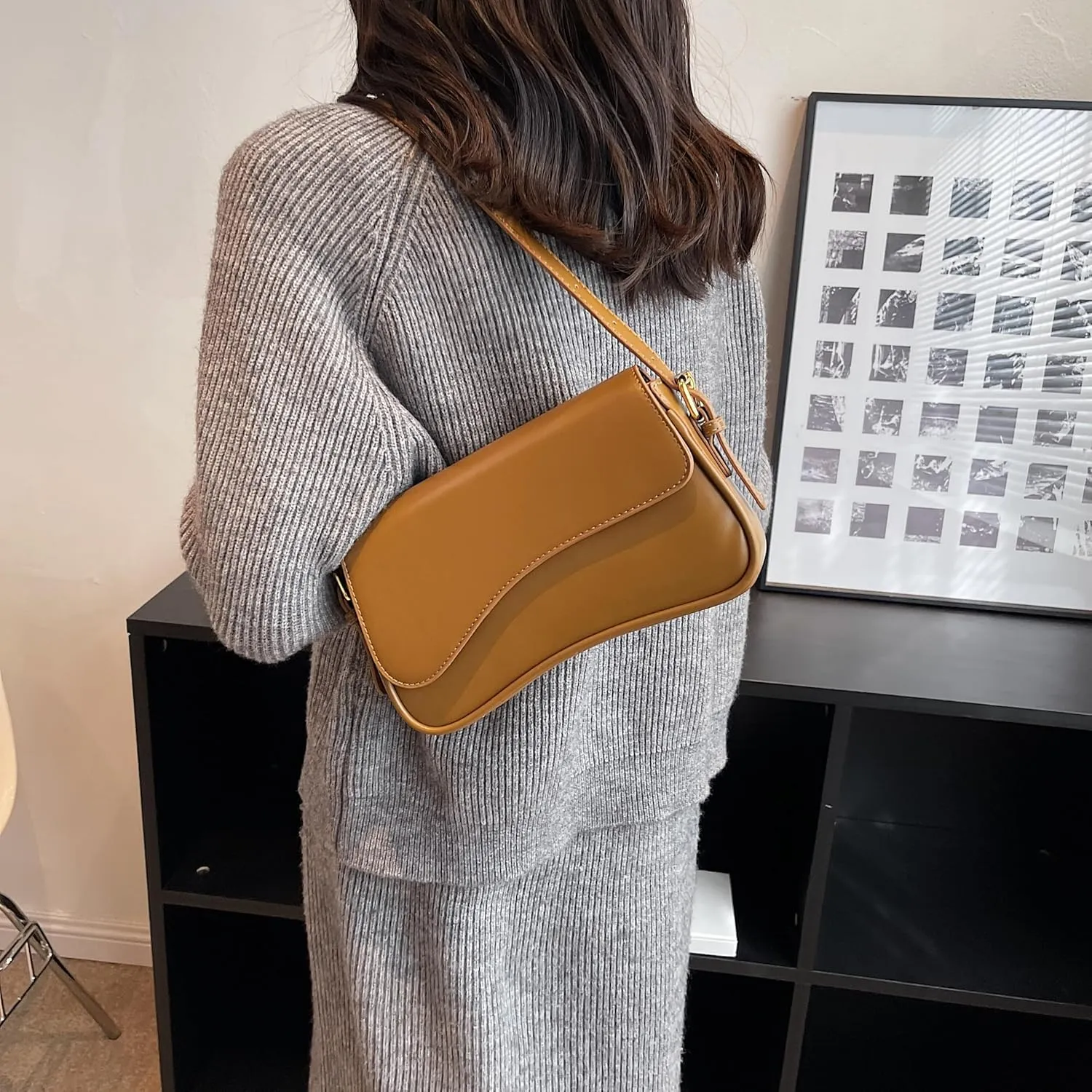 Trendy Y2K Vegan Leather Shoulder Bag for Women - Hobo Handbag, Clutch & Saddle Bag with Removable Strap